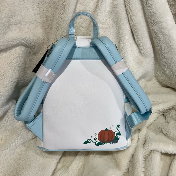 New Cinderella’s carriage Loungefly mini backpack - Picture 5 of 5